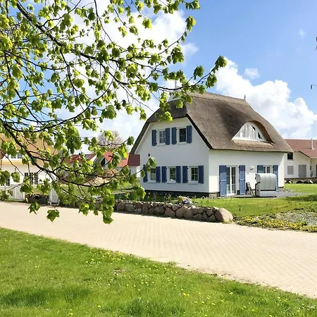 בית נופש Haus In Idyllischer Lage Mit Sauna, Terrasse Und Garten - Morgensuenn Trent