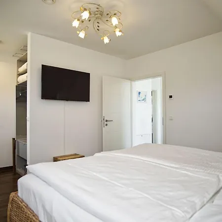 בית נופש Haus In Idyllischer Lage Mit Sauna, Terrasse Und Garten - Morgensuenn Trent