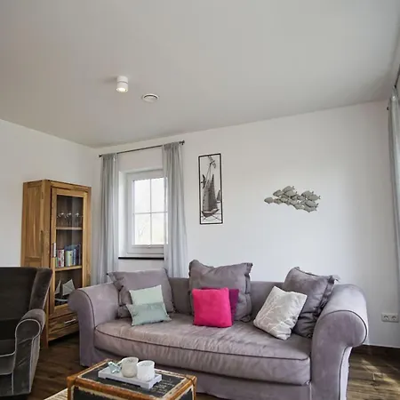 בית נופש Haus In Idyllischer Lage Mit Sauna, Terrasse Und Garten - Morgensuenn *