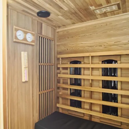 Haus In Idyllischer Lage Mit Sauna, Terrasse Und Garten - Morgensuenn *