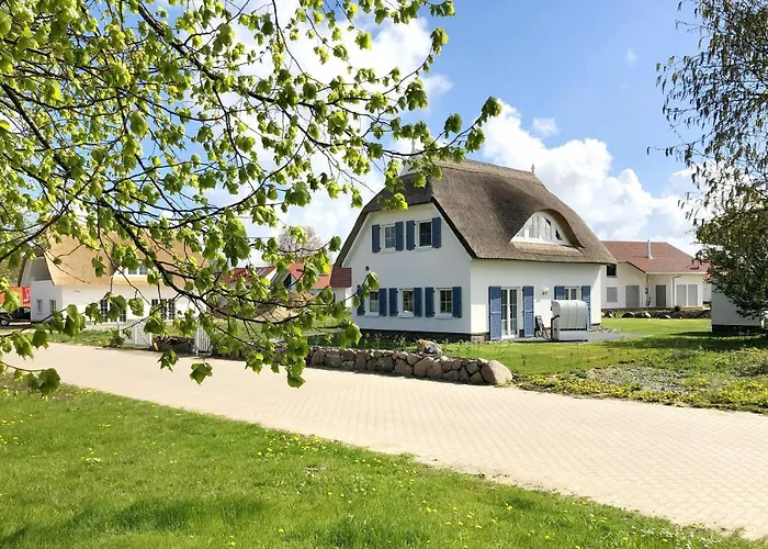 Ferienhaus Haus In Idyllischer Lage Mit Sauna, Terrasse Und Garten - Morgensünn Trent