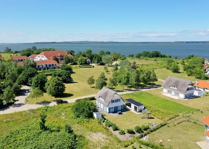 Haus In Idyllischer Lage Mit Sauna, Terrasse Und Garten - Morgensünn * Trent