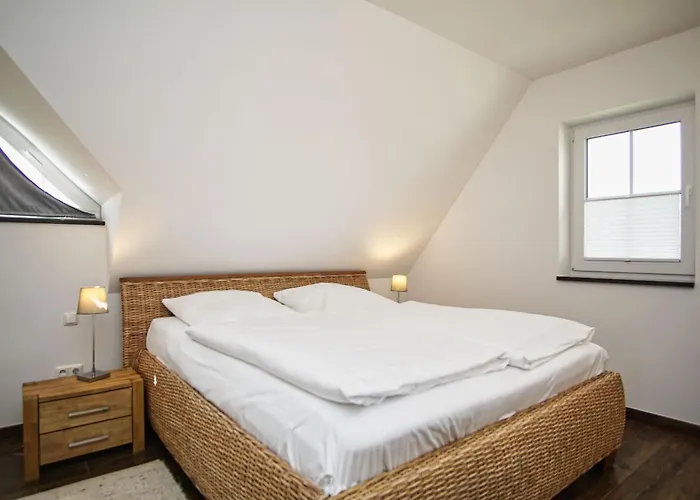 Haus In Idyllischer Lage Mit Sauna, Terrasse Und Garten - Morgensünn *