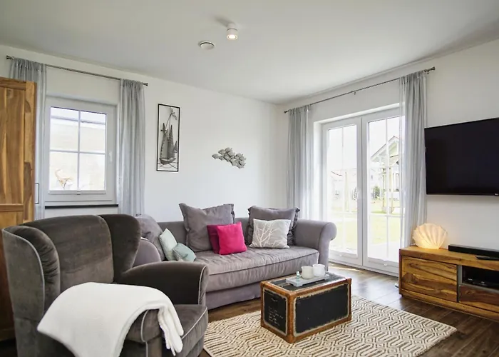 Haus In Idyllischer Lage Mit Sauna, Terrasse Und Garten - Morgensünn * Trent